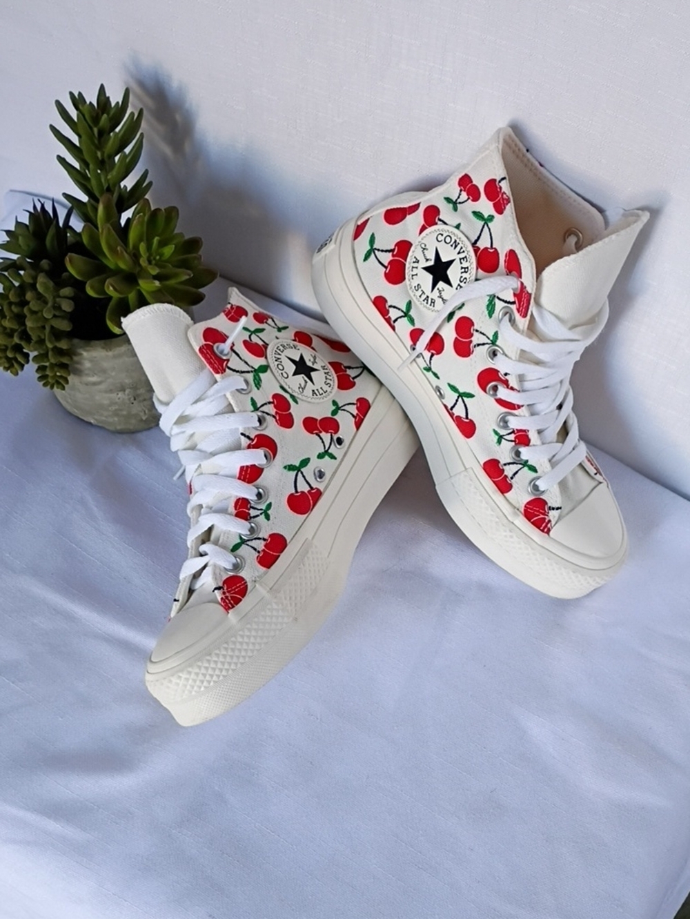 Converse Women's Chuck Taylor High Top Sneakers with 🍒 Cherry Print Size 6.5 - Picture 1 of 10